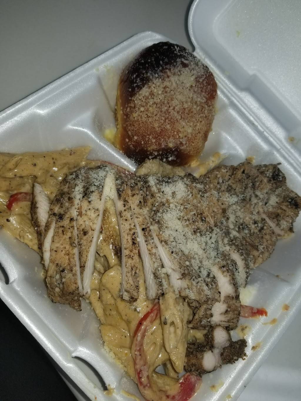 Empty Plates Catering LLC | restaurant | 6118 NW 7th Ave, Miami, FL 33127, USA | 7862127593 OR +1 786-212-7593