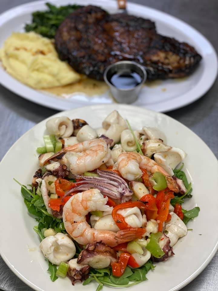 Michelinas Apizza and Ristorante | restaurant | 858 State St, New Haven, CT 06511, USA | 4756552141 OR +1 475-655-2141