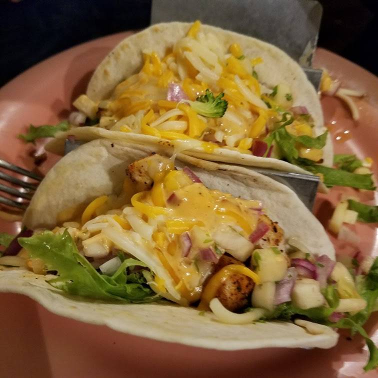 Breezers Tiki Bar | restaurant | 103800 Overseas Highway, MM 103.8, Key Largo, FL 33037, USA | 3054530000 OR +1 305-453-0000