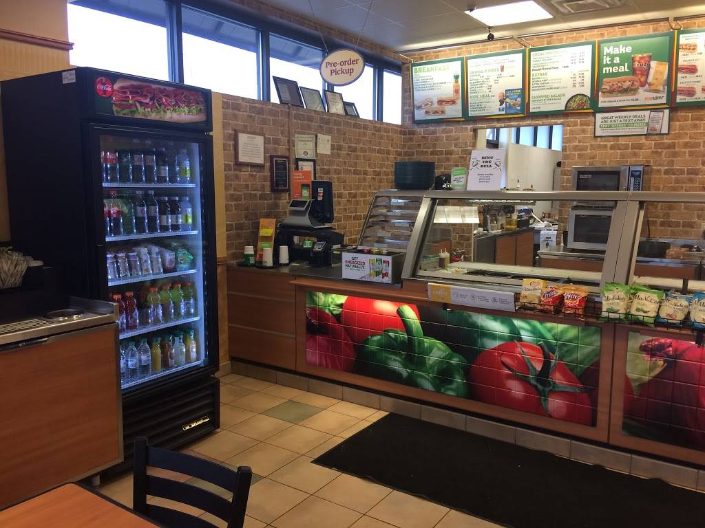 Subway | restaurant | 6320 E Riverside Blvd, Loves Park, IL 61111, USA | 8156542111 OR +1 815-654-2111