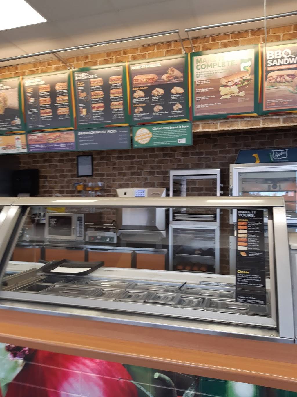 Subway | restaurant | 60 Grand Marshal Drive Home Depot, Toronto, ON M1B 5N7, Canada | 4162827200 OR +1 416-282-7200