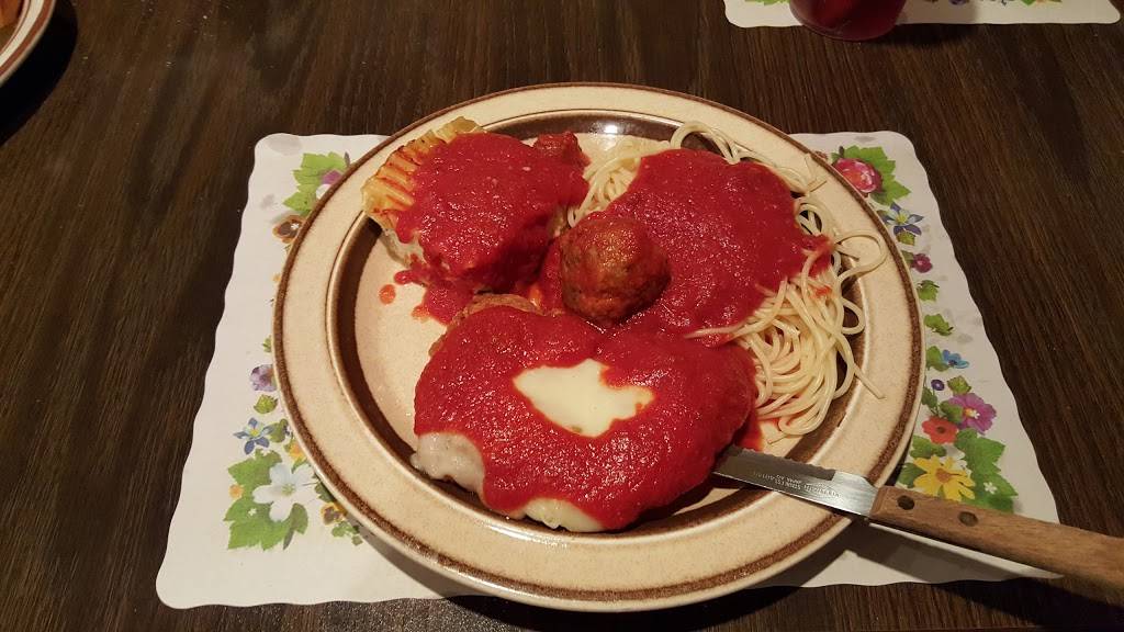 Carlyns Restaurant | restaurant | 506 15th St, Windber, PA 15963, USA | 8144678668 OR +1 814-467-8668