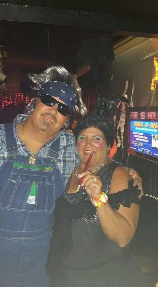 Browns Poolroom | restaurant | 203 Sycamore St N, Cowan, TN 37318, United States | 9313135974 OR +1 931-313-5974