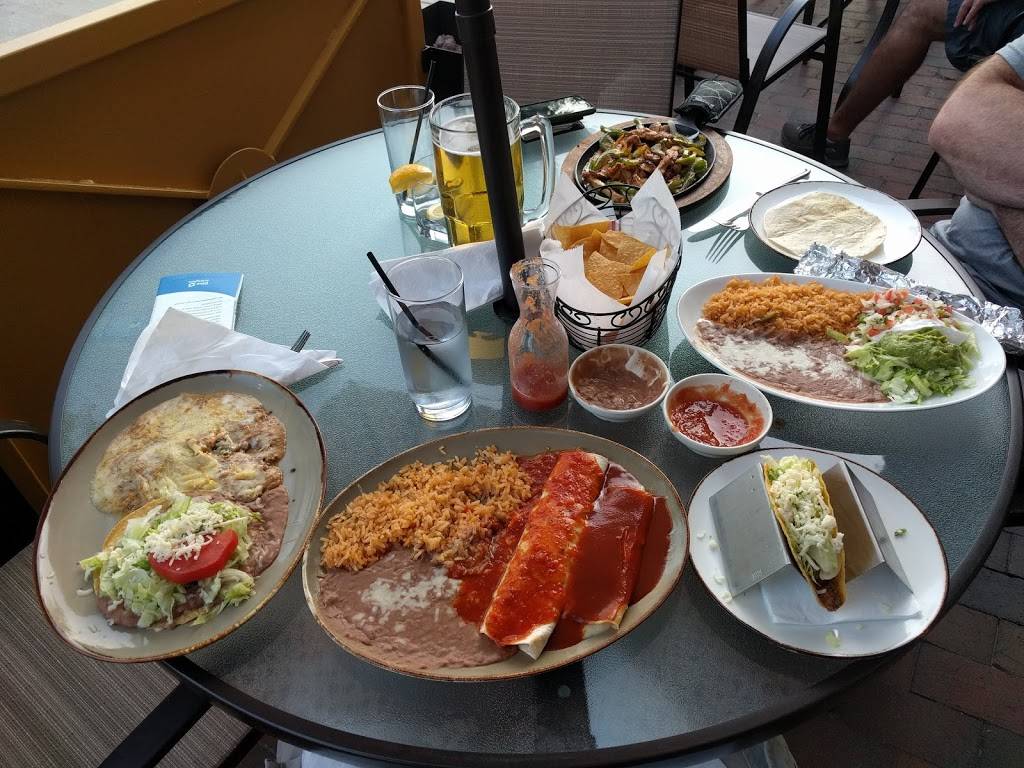 La Finca Mexican Restaurant | restaurant | 3227 Washington Blvd, Arlington, VA 22201, USA | 7032435500 OR +1 703-243-5500