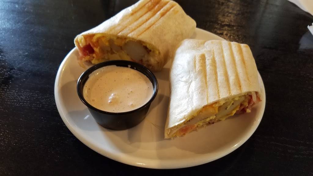 Baggs Square Cafe | restaurant | 421 Broad St, Utica, NY 13501, USA | 3157905724 OR +1 315-790-5724