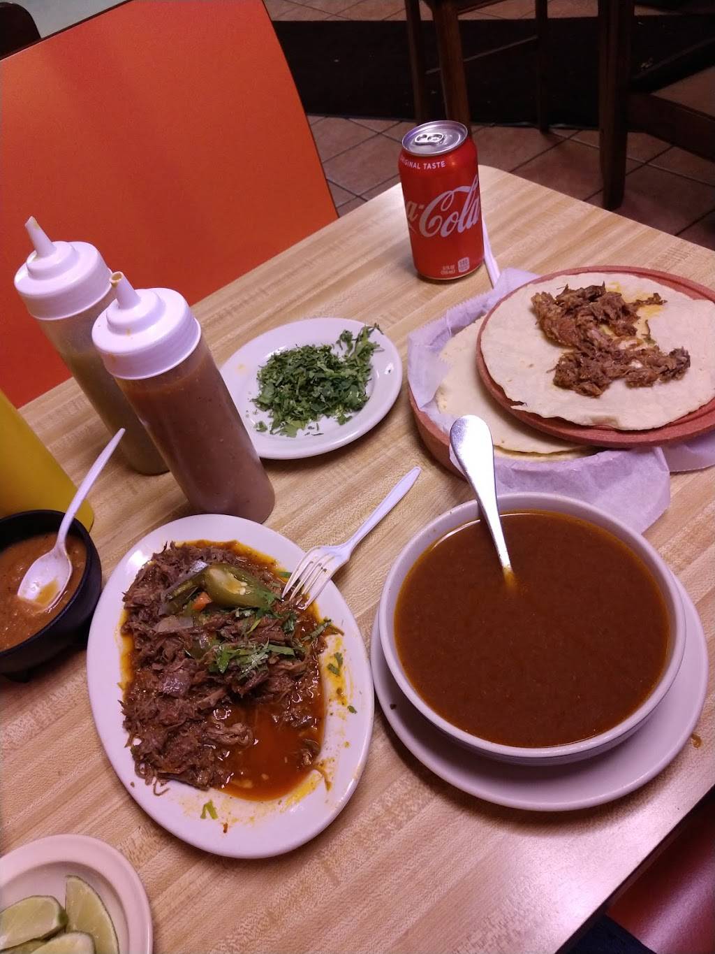 Jimenez Restaurant | restaurant | 5716 W Diversey Ave, Chicago, IL 60639, USA | 7737455447 OR +1 773-745-5447