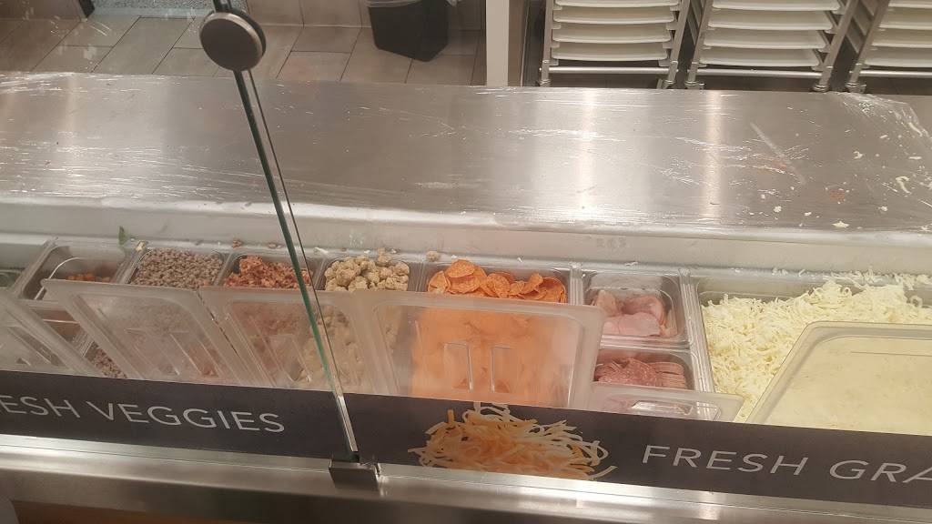 Papa Murphys Take N Bake Pizza | meal takeaway | 1180 S Buckley Rd suite c, Aurora, CO 80017, USA | 3037551907 OR +1 303-755-1907