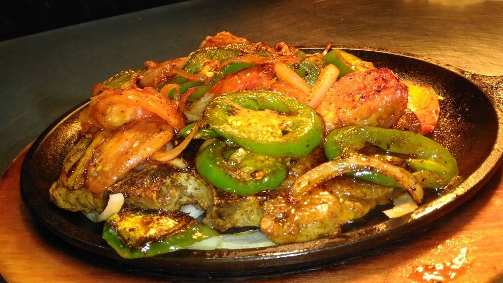 Restaurante EL D.F. | restaurant | 4119 Culebra Rd, San Antonio, TX 78228, USA | 2104310157 OR +1 210-431-0157