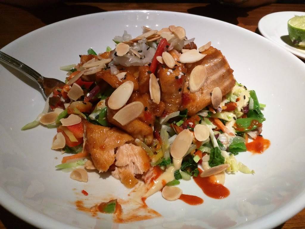 Burtons Grill & Bar of Alexandria | restaurant | 6452 Old Beulah St, Alexandria, VA 22315, USA | 7039221730 OR +1 703-922-1730