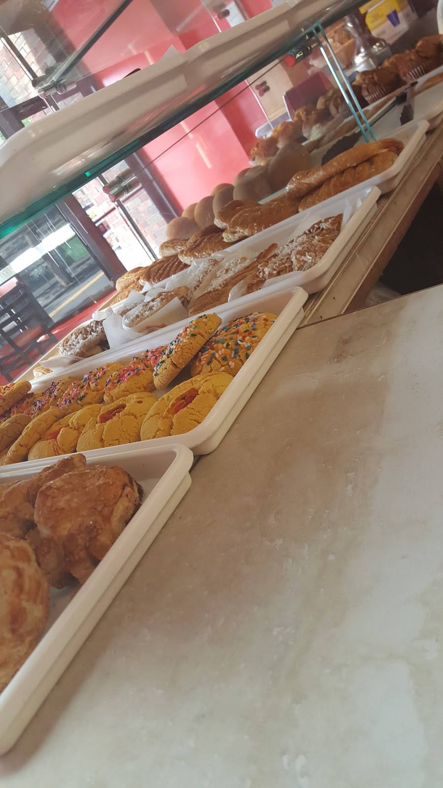 El Machetico Colombiano | restaurant | 153 S Main St, Lodi, NJ 07644, USA | 9737672804 OR +1 973-767-2804