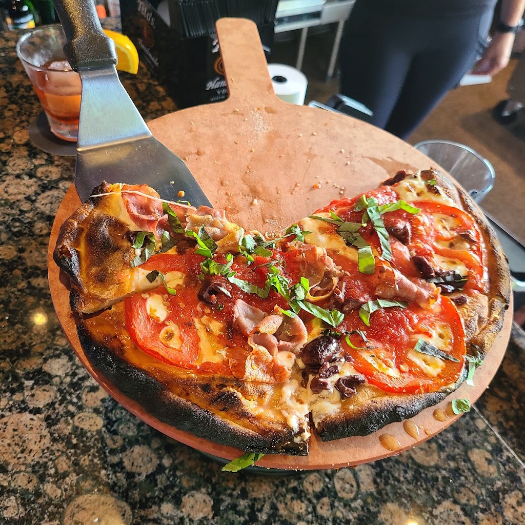 Sicilian Oven | restaurant | 10610 Forest Hill Blvd, Wellington, FL 33414, USA | 5617701966 OR +1 561-770-1966