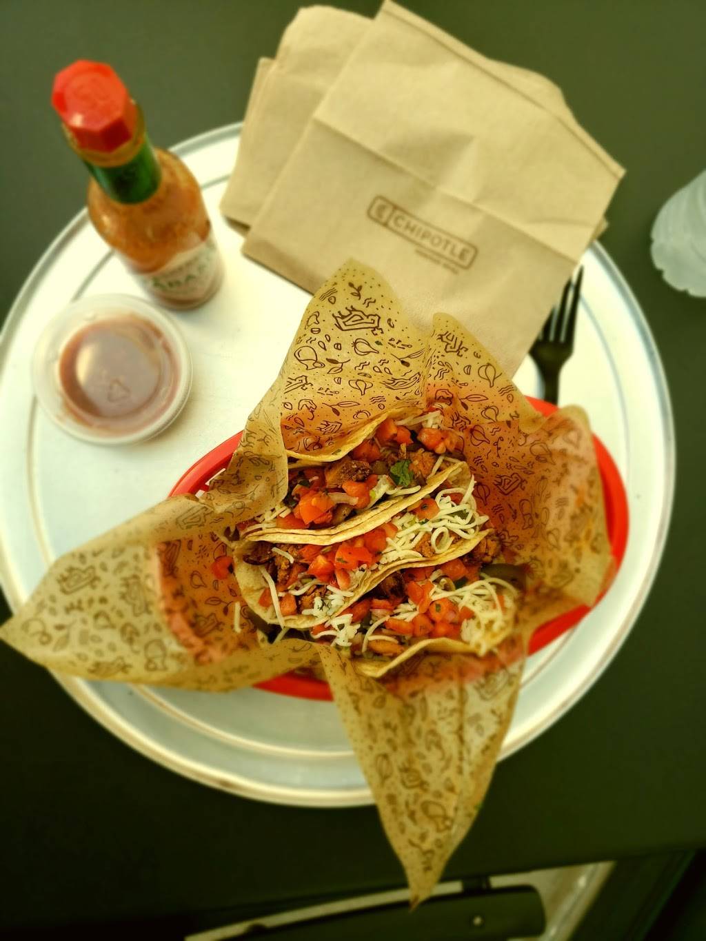 Chipotle Mexican Grill | restaurant | 11513 Regency Village Dr, Orlando, FL 32821, USA | 3216770187 OR +1 321-677-0187