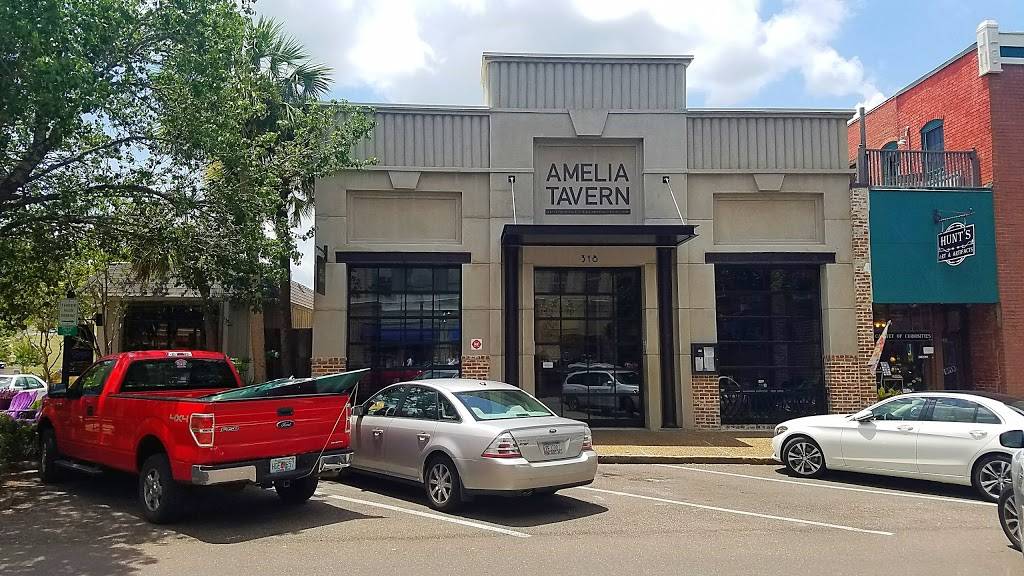 Amelia Tavern Restaurant & Brewpub | restaurant | 318 Centre St, Fernandina Beach, FL 32034, USA | 9043106088 OR +1 904-310-6088