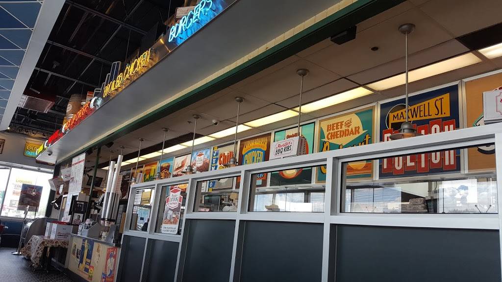 Portillos Hot Dogs | meal takeaway | 635 1/2 North Ave, Villa Park, IL 60181, USA | 6305308440 OR +1 630-530-8440