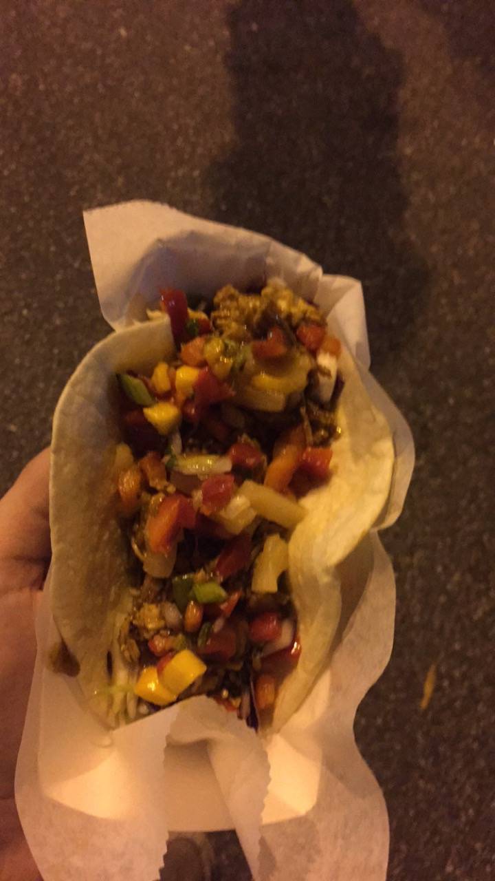 One Love Fusion Foods | restaurant | Pendleton St, Greenville, SC 29611, USA | 8643999392 OR +1 864-399-9392