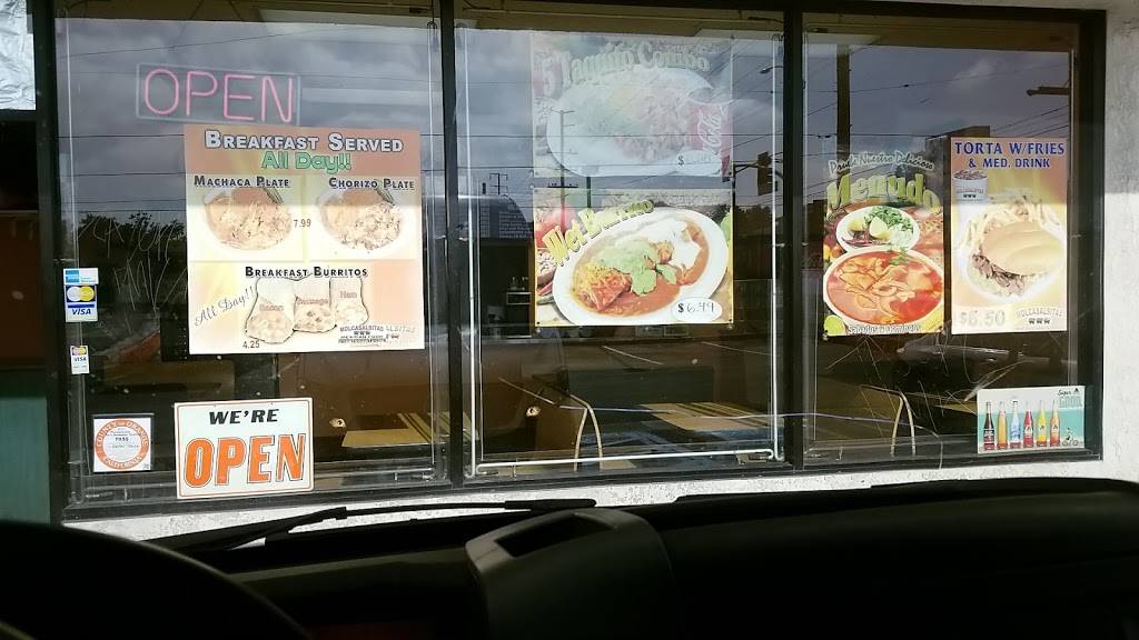 Molcasalsitas | restaurant | 307 S Brookhurst Rd, Fullerton, CA 92833, USA | 7144473700 OR +1 714-447-3700