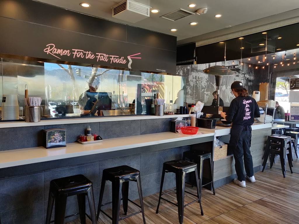 Kotsu Ramen & Gyoza | restaurant | 712 Foothill Blvd, La Cañada Flintridge, CA 91011, USA | 8189281090 OR +1 818-928-1090