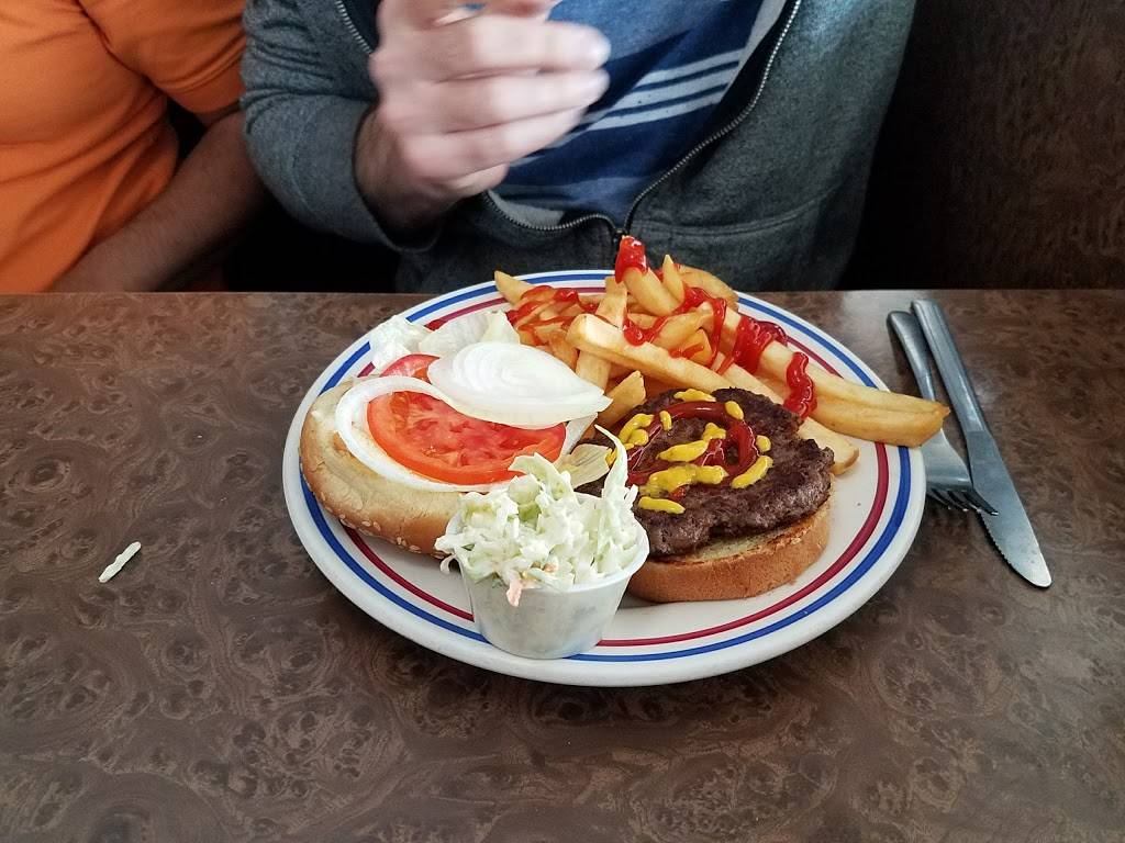 Mandys Restaurant | restaurant | 24050 W Nine Mile Rd, Southfield, MI 48033, USA | 2483562060 OR +1 248-356-2060