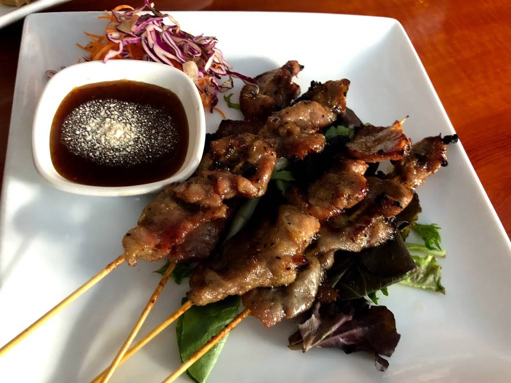 Tommy Thai | restaurant | 85-32 Grand Ave, Queens, NY 11373, USA | 9178326881 OR +1 917-832-6881