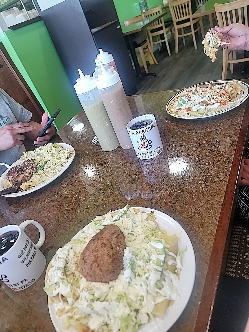 La Alegria Restaurant | restaurant | 13116 NE Sandy Blvd, Portland, OR 97230, USA | 5039541942 OR +1 503-954-1942