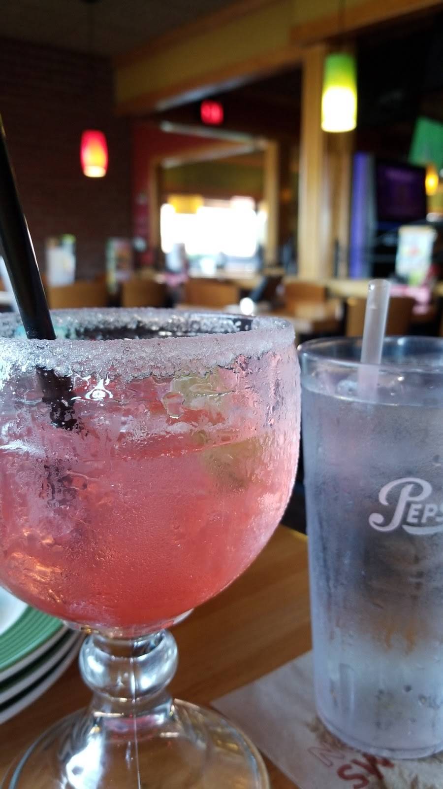 Applebees Grill + Bar | restaurant | 1590 Georgesville Square Dr, Columbus, OH 43228, USA | 6148514100 OR +1 614-851-4100