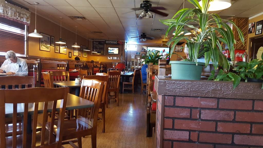 Milano Brothers Pizza | restaurant | 269 E Stetson Ave, Hemet, CA 92543, USA | 9519292599 OR +1 951-929-2599