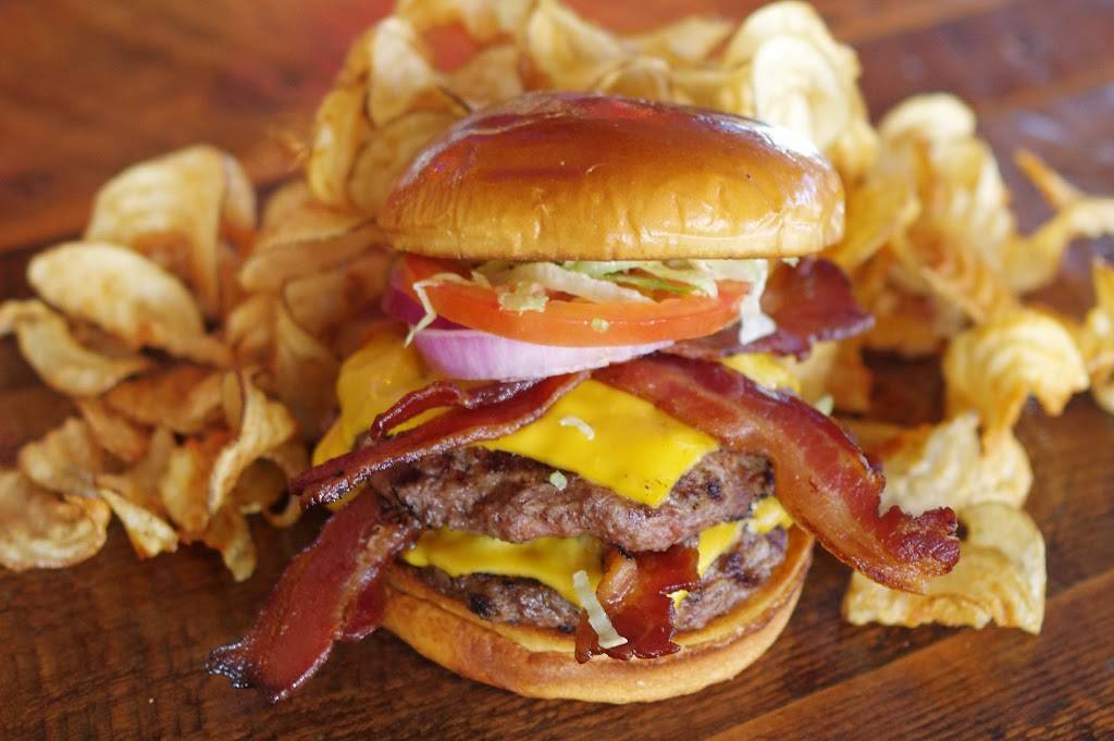 NN BURGER - Tappahannock | restaurant | 303 Queen St #911, Tappahannock, VA 22560, USA | 8049256100 OR +1 804-925-6100