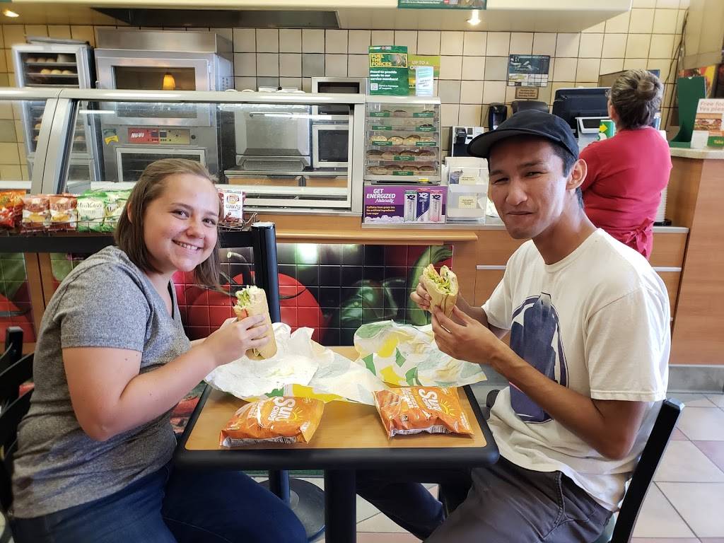 Subway | restaurant | 3428 W Mt Whitney Ave, Riverdale, CA 93656, USA | 5598674965 OR +1 559-867-4965