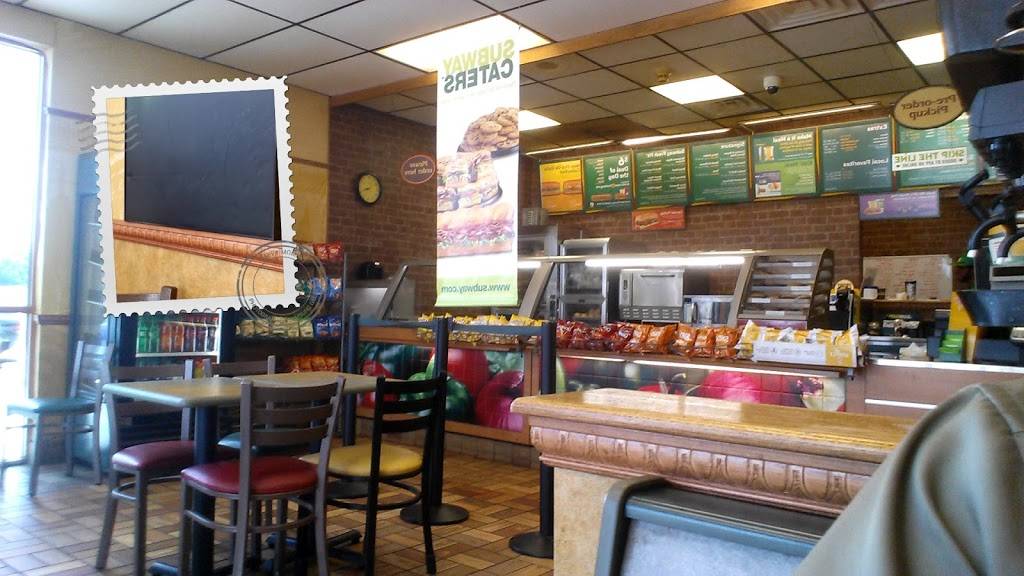 Subway | restaurant | 1115 Montague Ave, Greenwood, SC 29649, USA | 8642233500 OR +1 864-223-3500