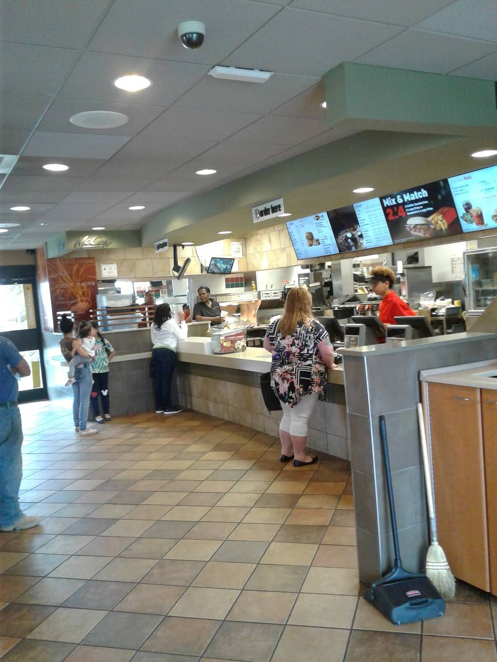 McDonalds | cafe | 4301 Roxboro Rd, Durham, NC 27704, USA | 9194777954 OR +1 919-477-7954