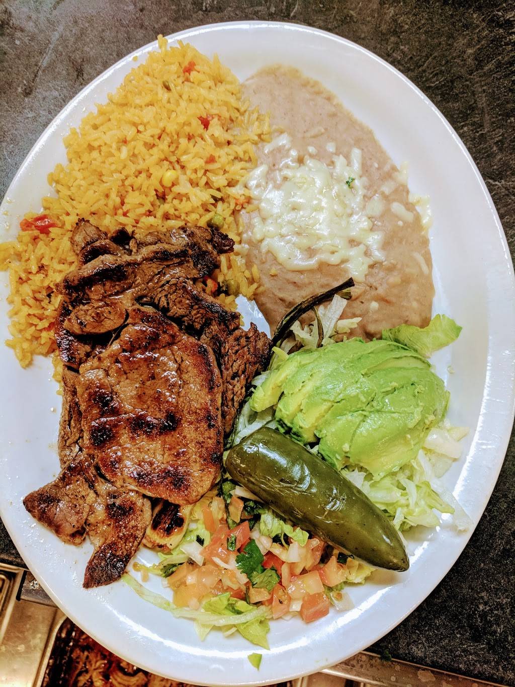 Fiesta Cancun Authentic | restaurant | 1508 E Riverside Blvd, Loves Park, IL 61111, USA | 8156374914 OR +1 815-637-4914