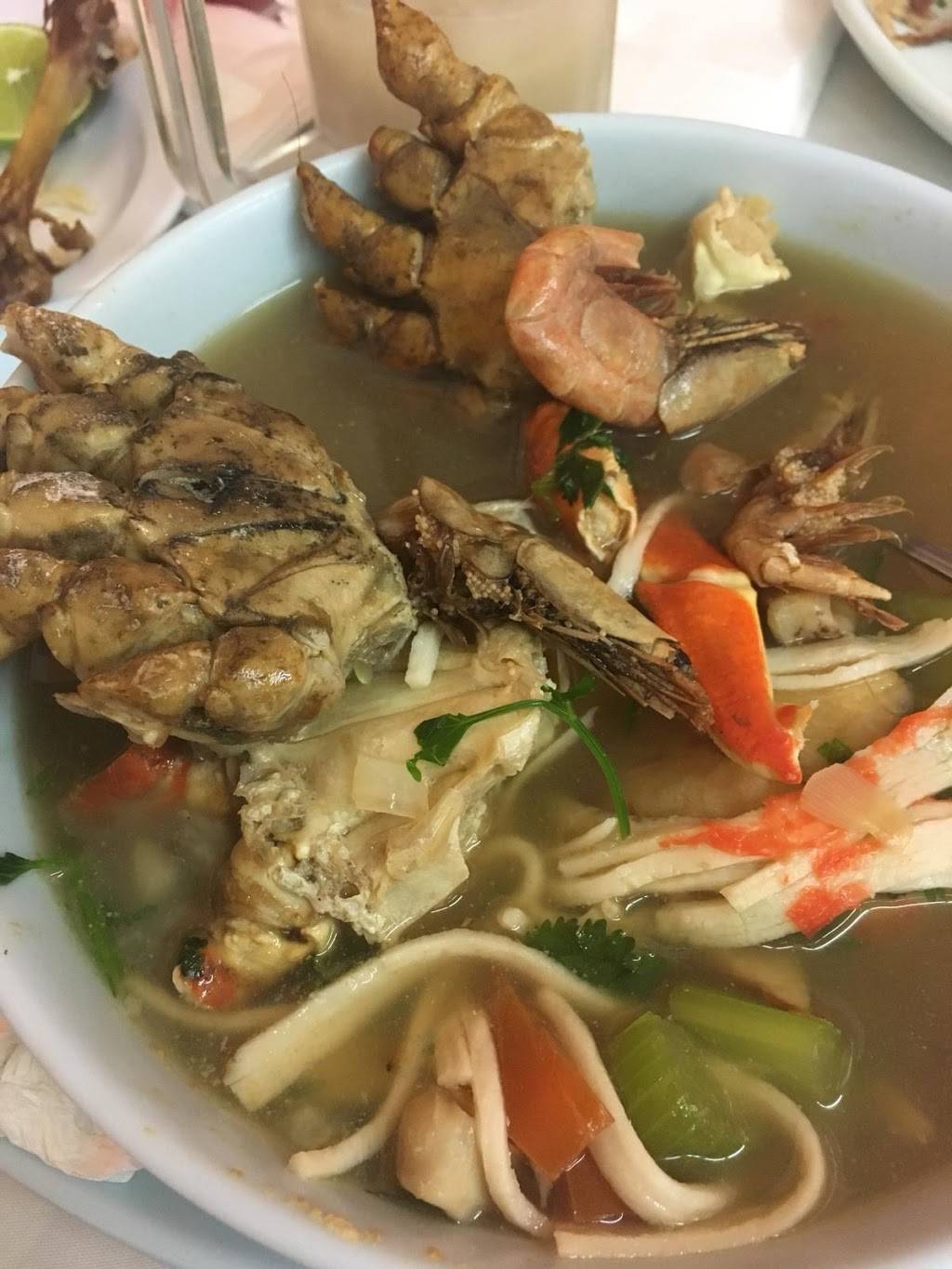 Rio Lempa | restaurant | 2626 Saturn Ave, Huntington Park, CA 90255, USA | 3235856455 OR +1 323-585-6455