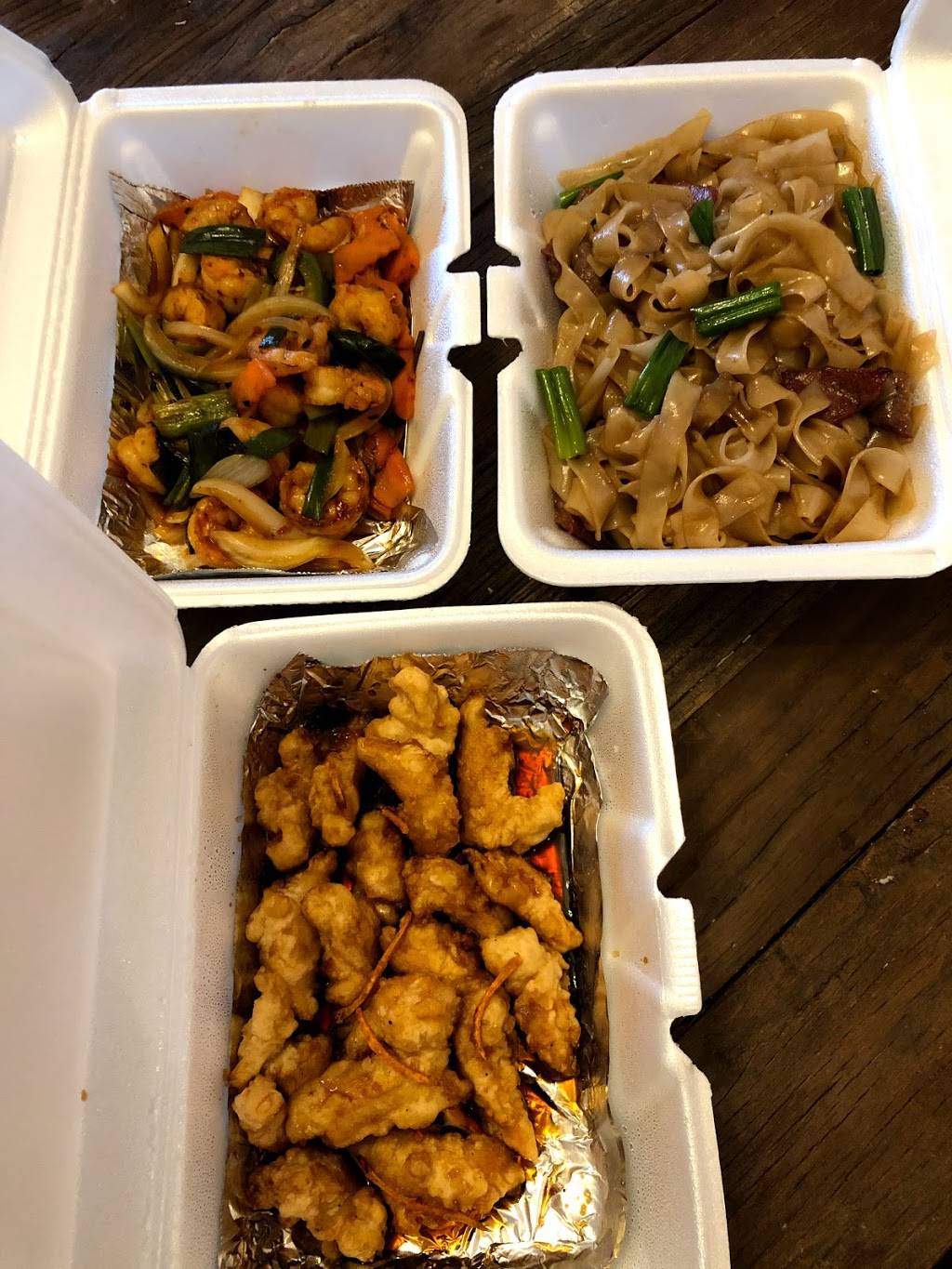 Tiger Lily 2 | restaurant | 7262 Fishers Crossing Dr, Fishers, IN 46038, USA | 3175161914 OR +1 317-516-1914