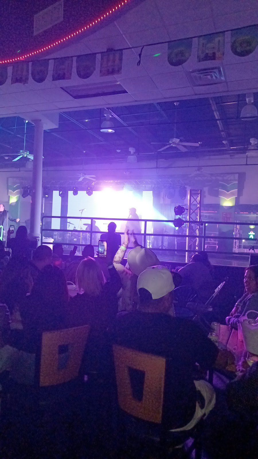 FAR WEST RODEO | night club | 10503 San Jose Blvd Suite 18, Jacksonville, FL 32257, USA | 9049244171 OR +1 904-924-4171