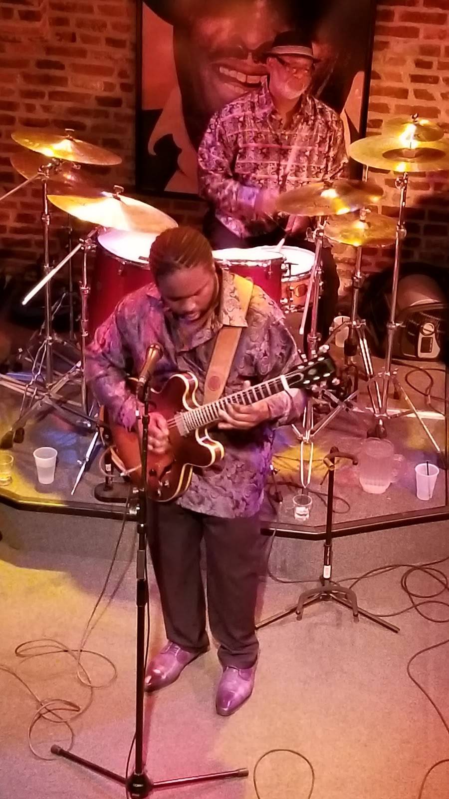 BBs Jazz, Blues and Soups | night club | 700 S Broadway, St. Louis, MO 63102, USA | 3144365222 OR +1 314-436-5222