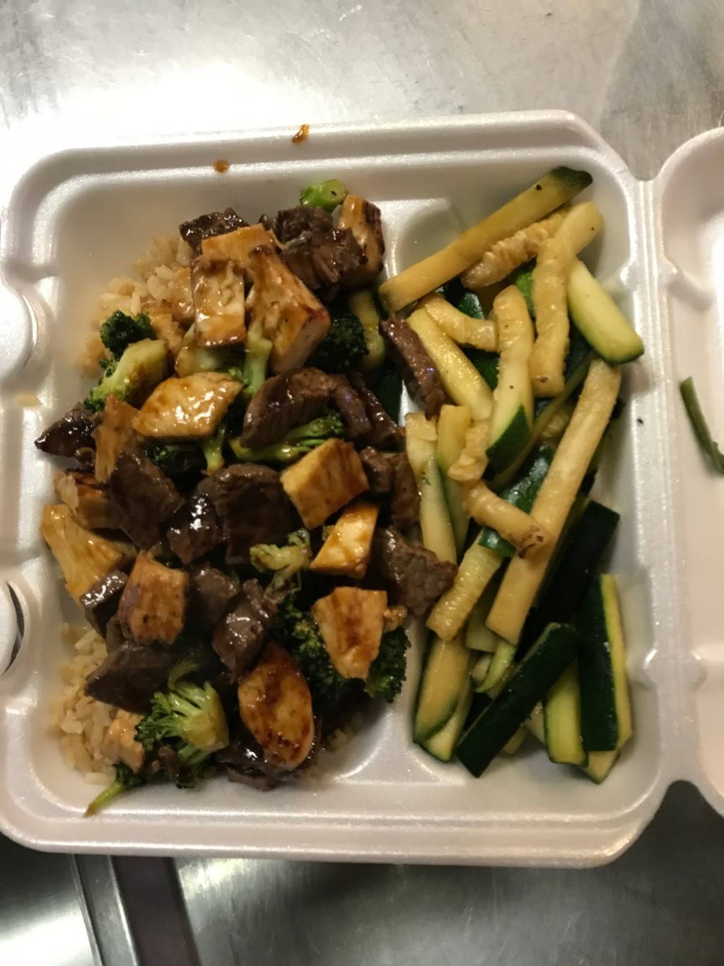 Hibachi Express | restaurant | 2405 N Herritage St suite c, Kinston, NC 28501, USA | 2529391816 OR +1 252-939-1816