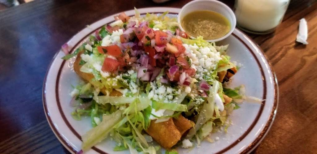 Burrito Bar | restaurant | 585 Forest Ave, Staten Island, NY 10310, USA | 7188159200 OR +1 718-815-9200