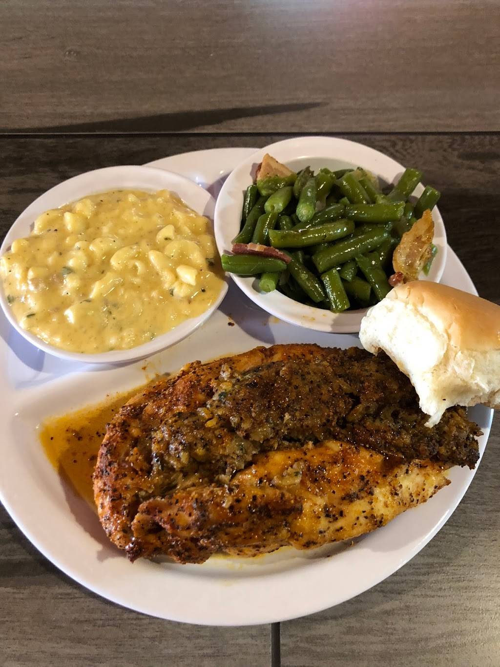 Touch Of Cajun Cafe | restaurant | 1147 Boston Ave, Nederland, TX 77627, USA | 4098531888 OR +1 409-853-1888