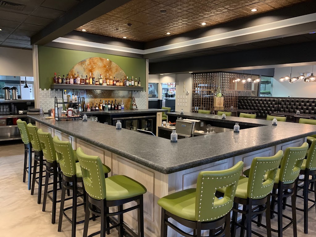 The Phoenix Kitchen & Cocktails | restaurant | 15905 S Bell Rd, Homer Glen, IL 60491, USA | 7084009971 OR +1 708-400-9971