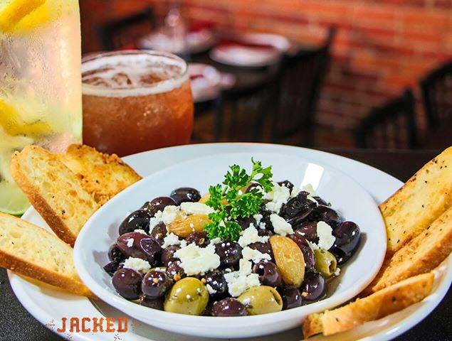 Jacked Bar and Grill | restaurant | 124 N Park Ave, Warren, OH 44481, USA | 3304695208 OR +1 330-469-5208