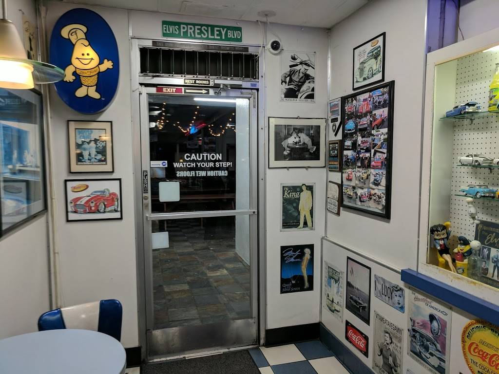 Fosters Freeze | restaurant | 653 Merchant St, Vacaville, CA 95688, USA | 7074481400 OR +1 707-448-1400