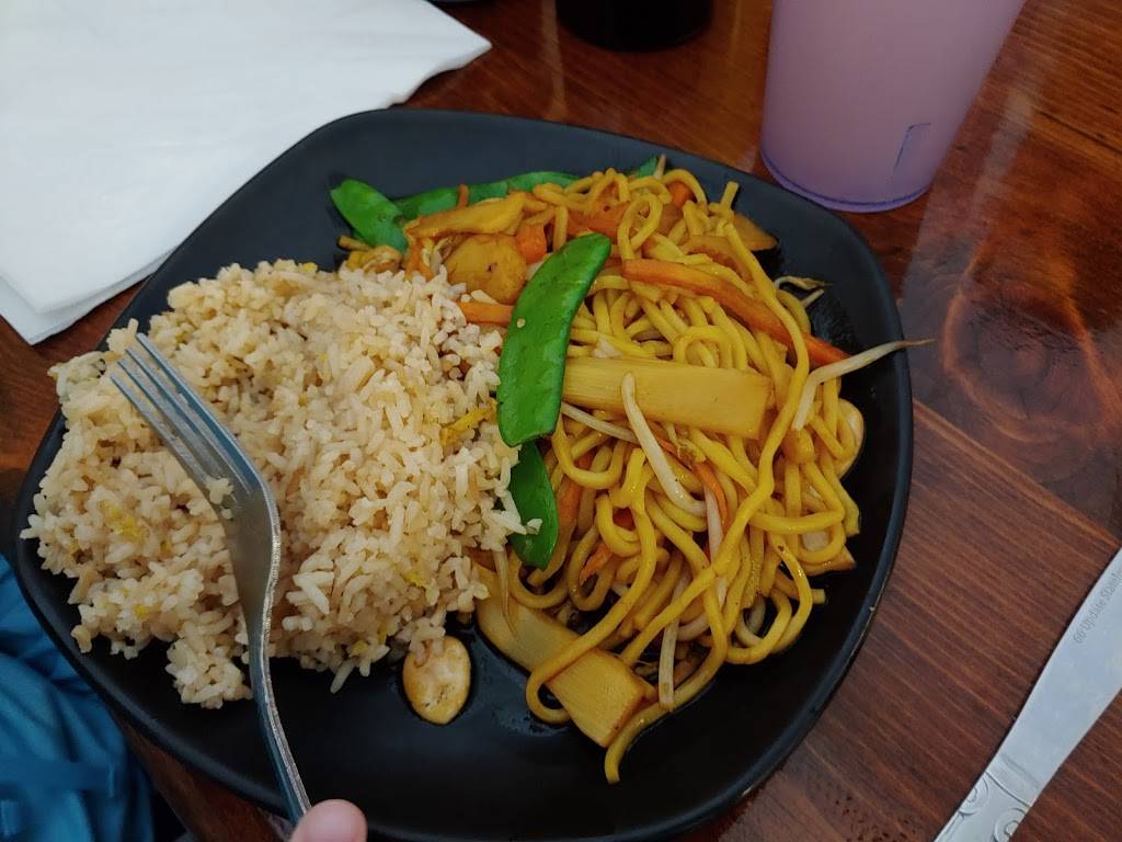 Phan-Shin Chinese Restaurant | restaurant | 104 W High St, Oxford, OH 45056, USA | 5135231020 OR +1 513-523-1020