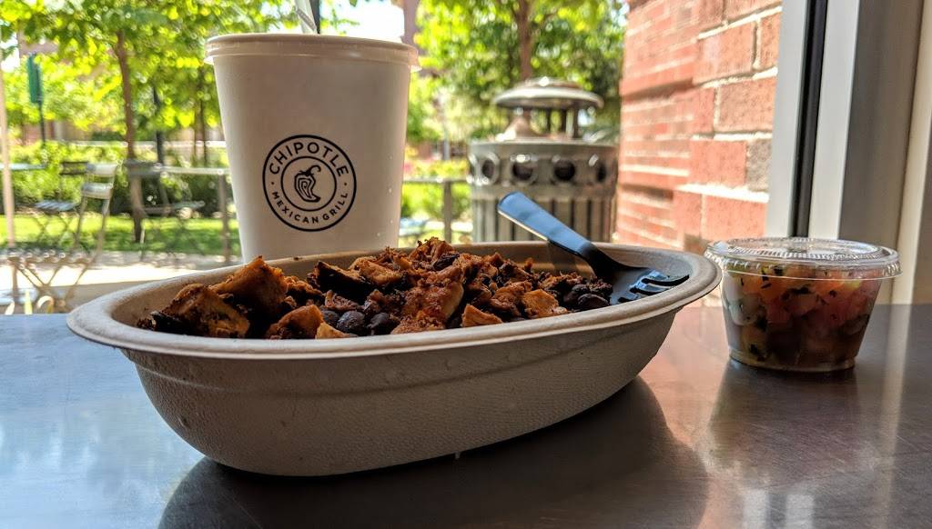 Chipotle Mexican Grill | restaurant | 5321 Gosford Rd, Bakersfield, CA 93313, USA | 6612810372 OR +1 661-281-0372