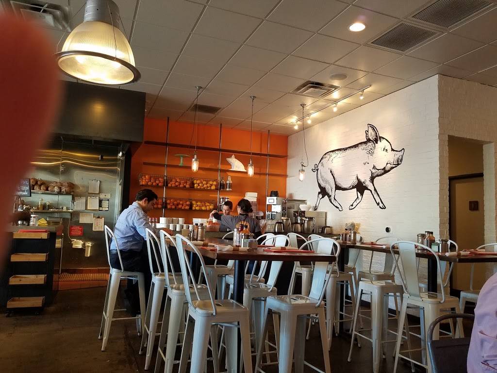 Matts Big Breakfast | restaurant | 3118 E Camelback Rd, Phoenix, AZ 85016, USA | 6028403450 OR +1 602-840-3450