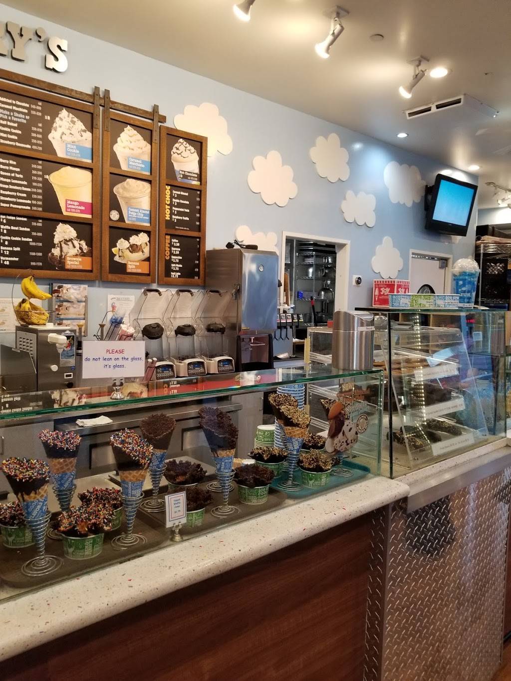 Ben & Jerrys | bakery | 505 Embarcadero West, Oakland, CA 94607, USA | 5106633477 OR +1 510-663-3477