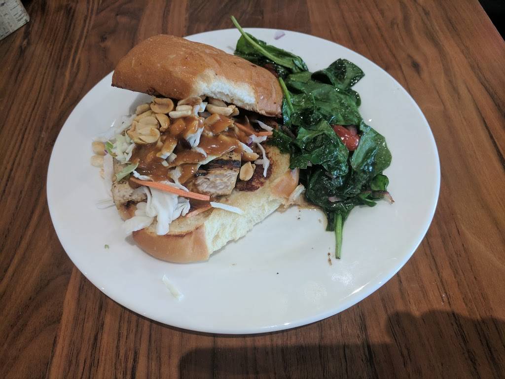 Market Grille | restaurant | 3800 Lincoln Hwy, Ames, IA 50014, USA | 5152924362 OR +1 515-292-4362