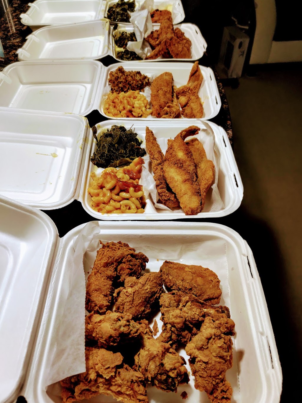 Soul Food Sensations | restaurant | 2 N Berlin Pike, Lovettsville, VA 20180, USA | 5408225285 OR +1 540-822-5285
