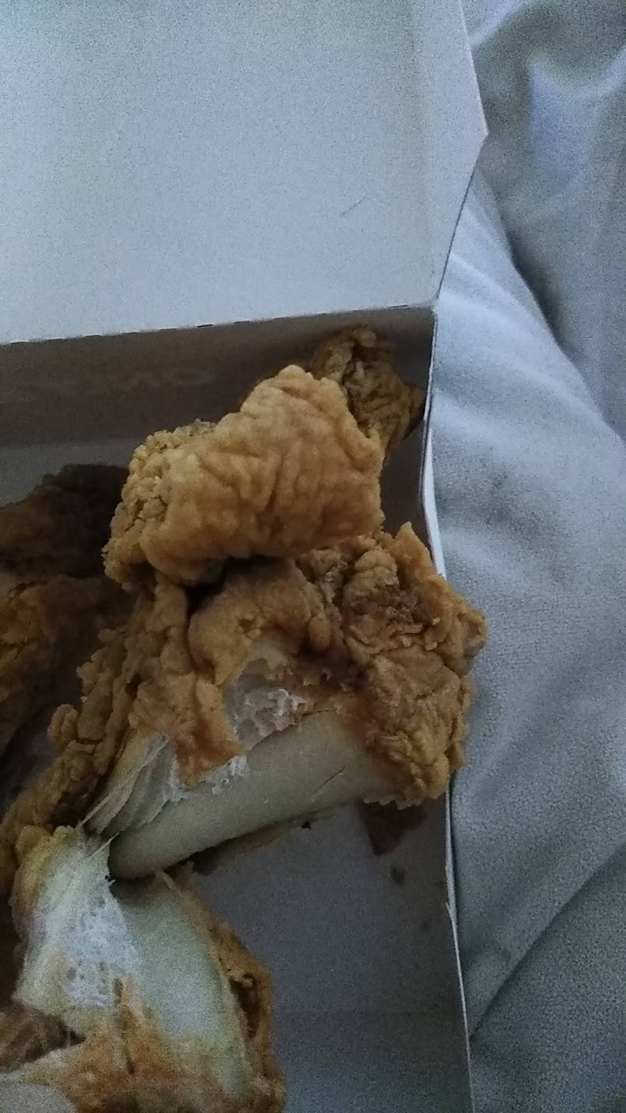 Churchs Chicken | restaurant | 215 W Memorial Blvd, Lakeland, FL 33801, USA | 8636874400 OR +1 863-687-4400