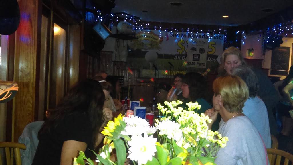 Caddy’s | restaurant | 13312 Midlothian Turnpike, Midlothian, VA 23113, USA | 8047943007 OR +1 804-794-3007