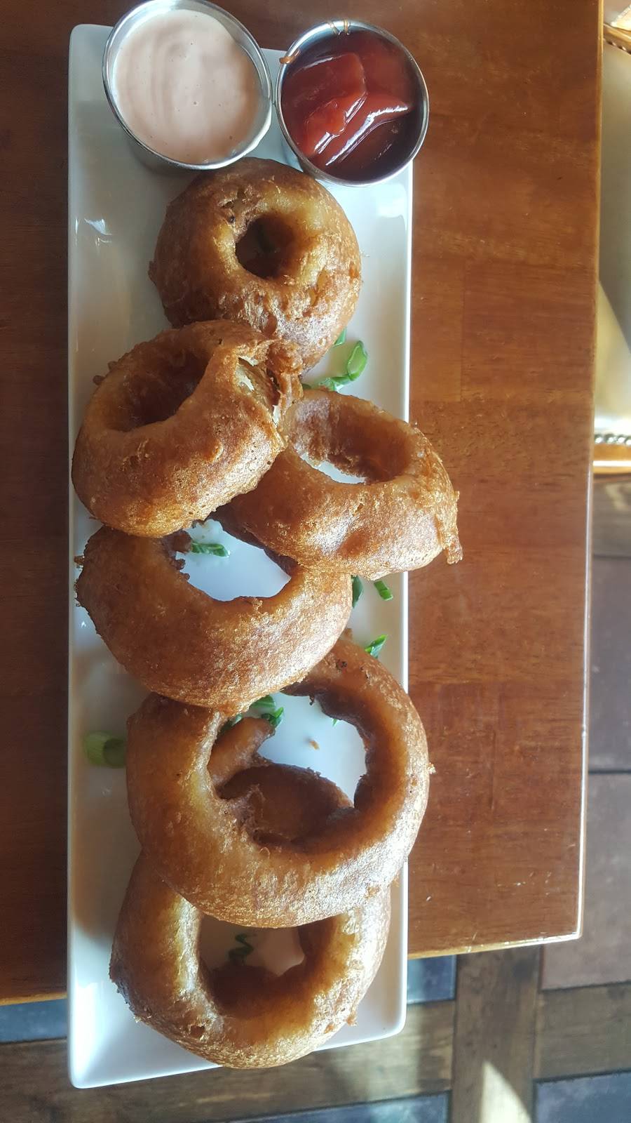 Kip’s Irish Pub & Restaurant | restaurant | 9970 Wayzata Blvd, Minneapolis, MN 55426, USA | 9523675070 OR +1 952-367-5070